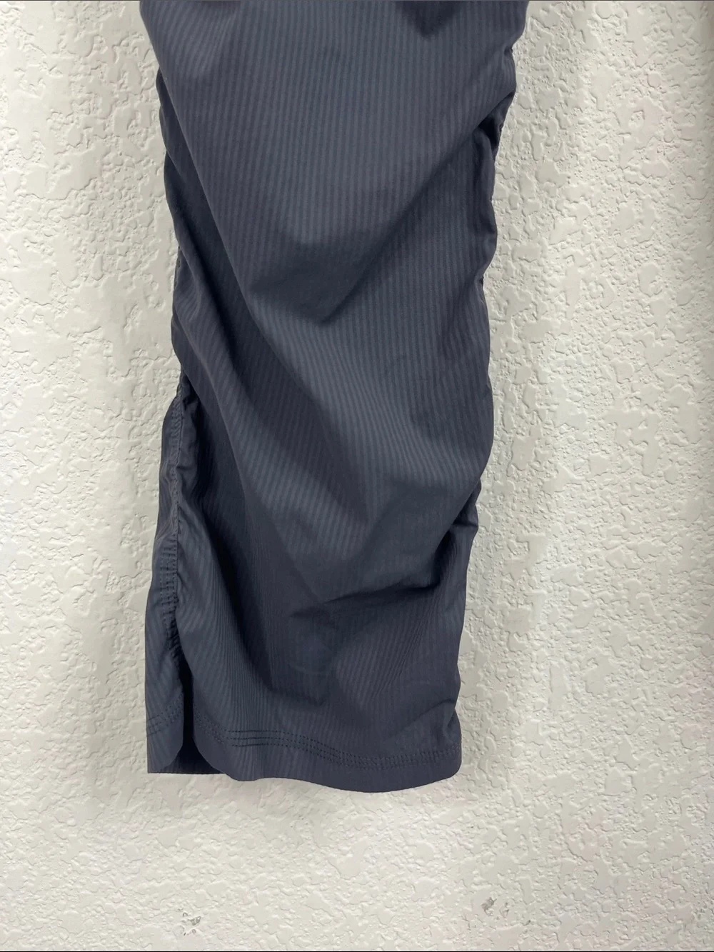 lululemon athletica pocket forward